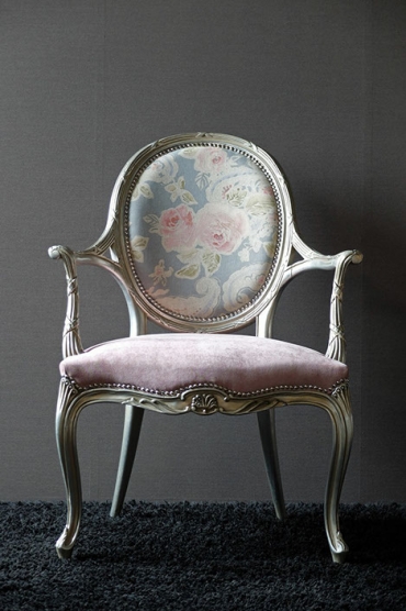 amati_1